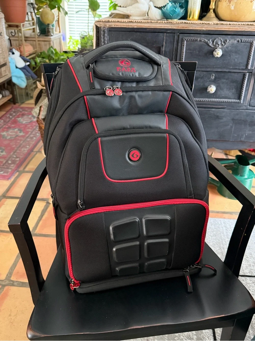 Six Pack Fitness Meal Prep Backpack Black Red + 6 Containers